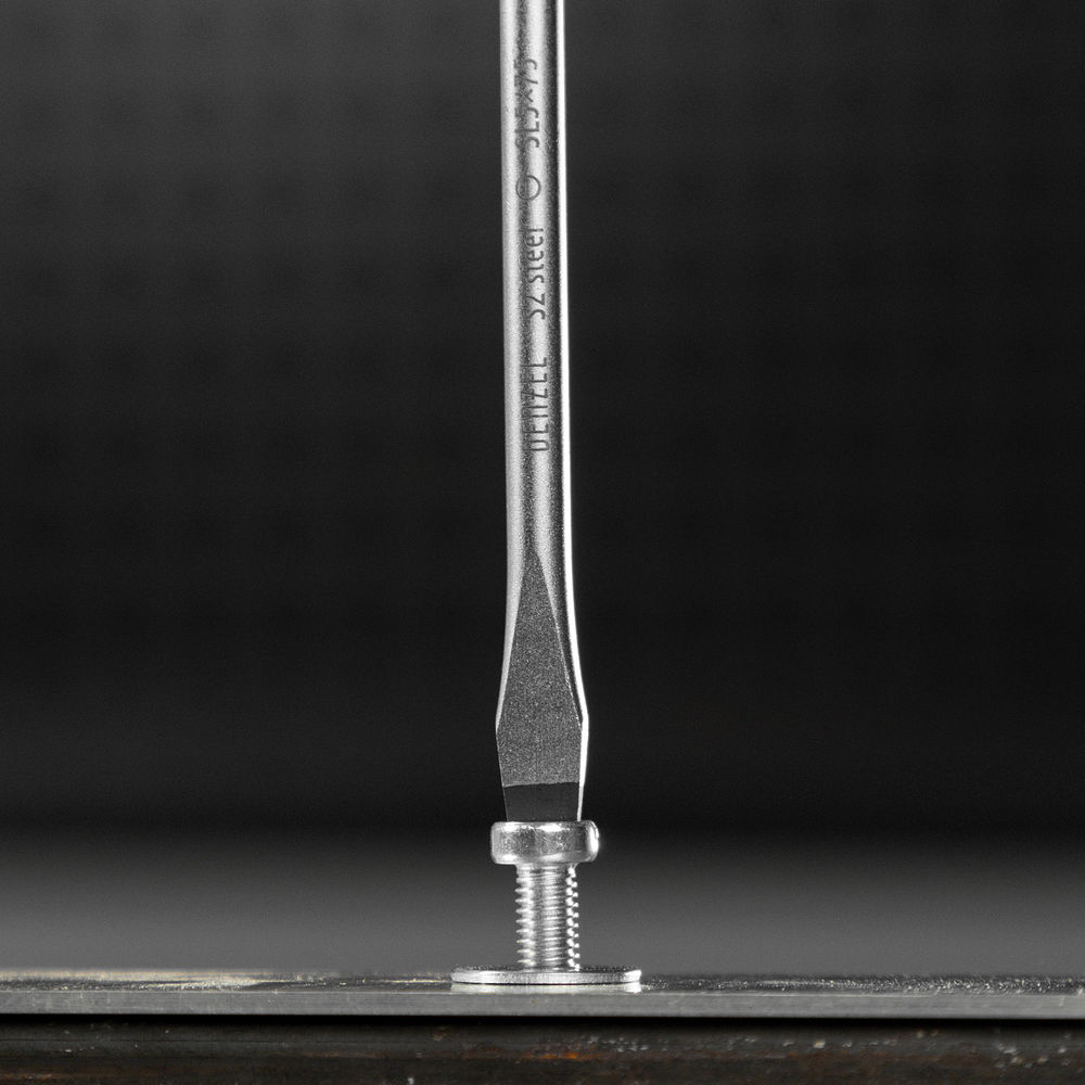 Отвертка, SL5x75 мм, S2, 3к рукоятка Denzel (121947)