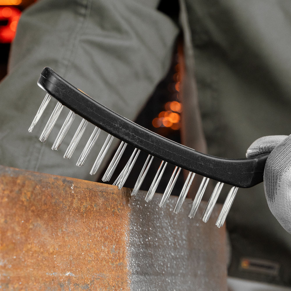 Щетка четырехрядная металлическая с пластмассовой ручкой Sparta (748665)