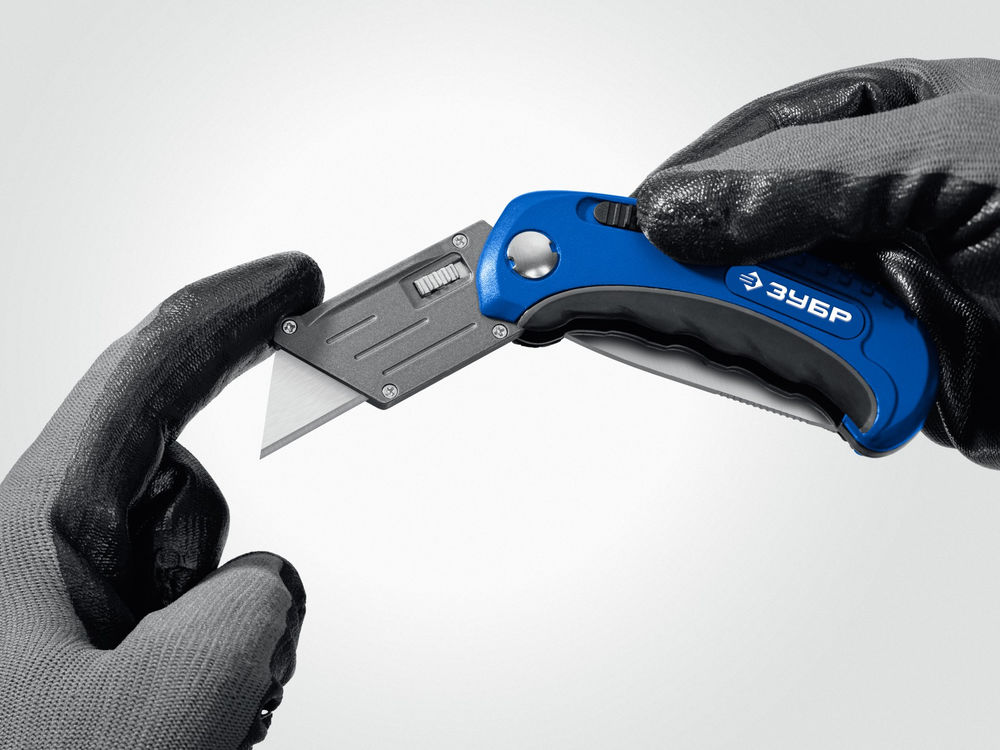 Универсальный складной нож 2-в-1 с трапециевидным лезвием технический ЗУБР Компакт-2-А24 09227