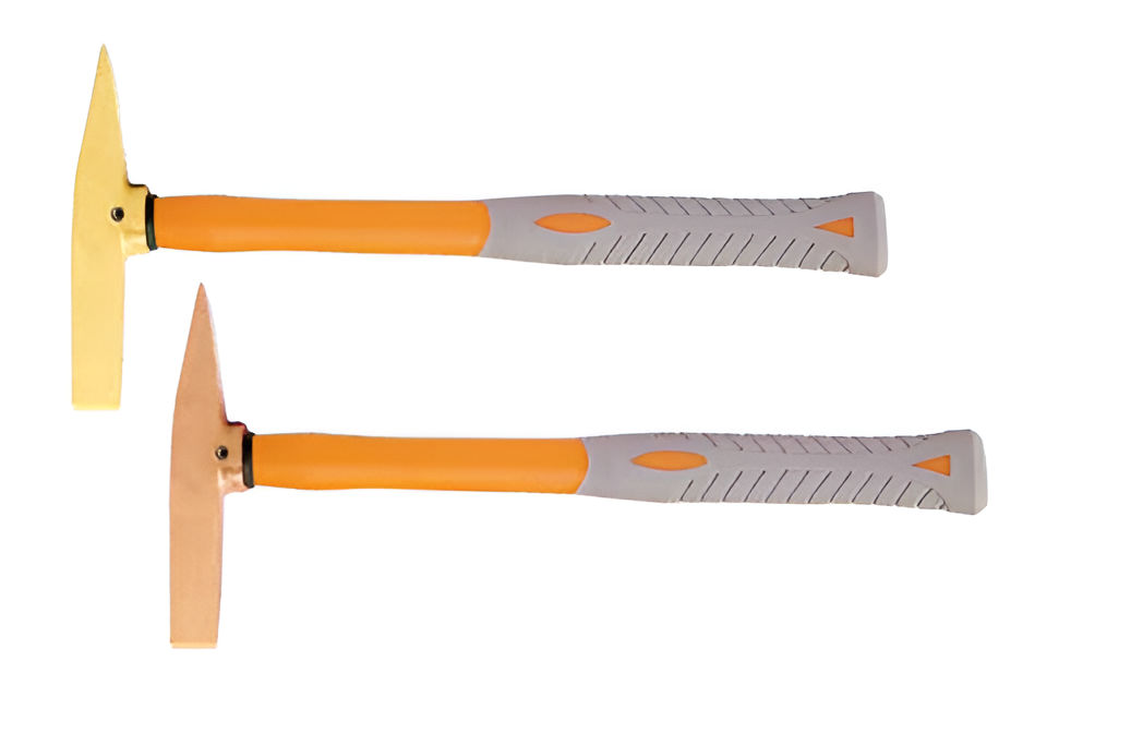 Молоток для удаления ржавчины 300 гр BeCu рукоятка фиберглас, искробезопасный 190-1004, HORTZ