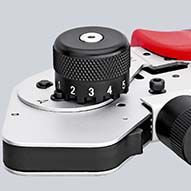 Пресс-клещи для тетрагональной опрессовки точеных контактов, с локатором, в кейсе, 0.08-2.5 мм?, max O 5 мм, длина 180 мм, хром (KN-975263)