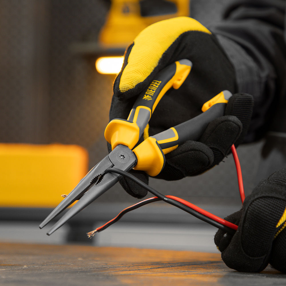 Длинногубцы прямые 205 мм, трехкомпонентные рукоятки Denzel (17302)