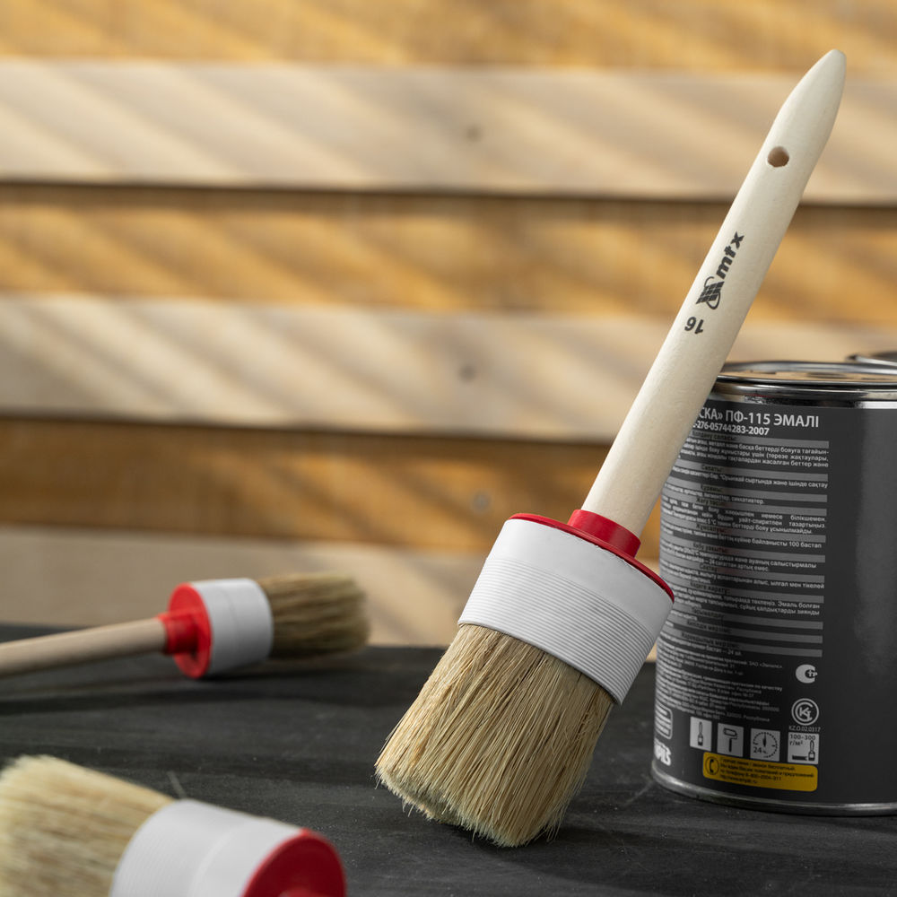 Кисть круглая №16 (55 мм) натуральная щетина, деревянная ручка MTX (82086)