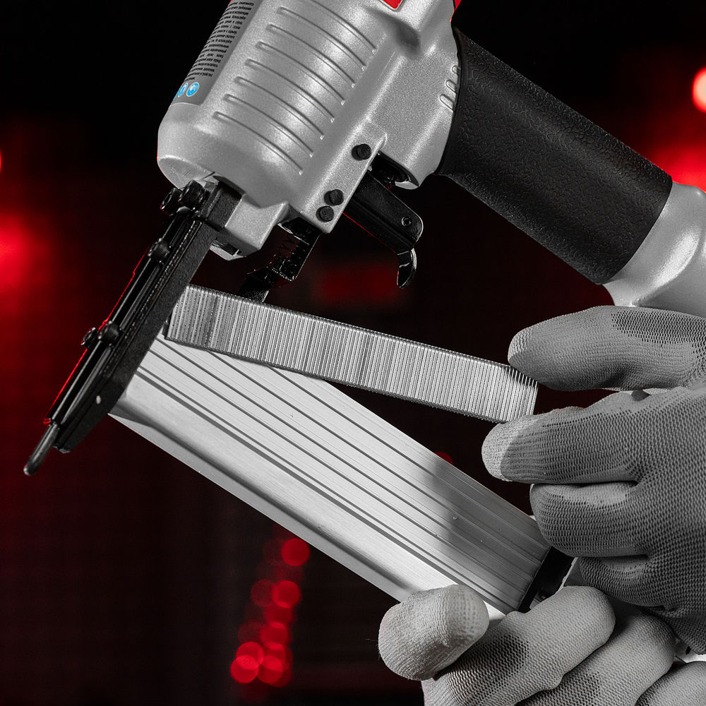 Скобы для пневматического степлера 18GA, 1.25 х 1 мм длина 22 мм ширина 5,7 мм, 5000 шт Matrix (57657)