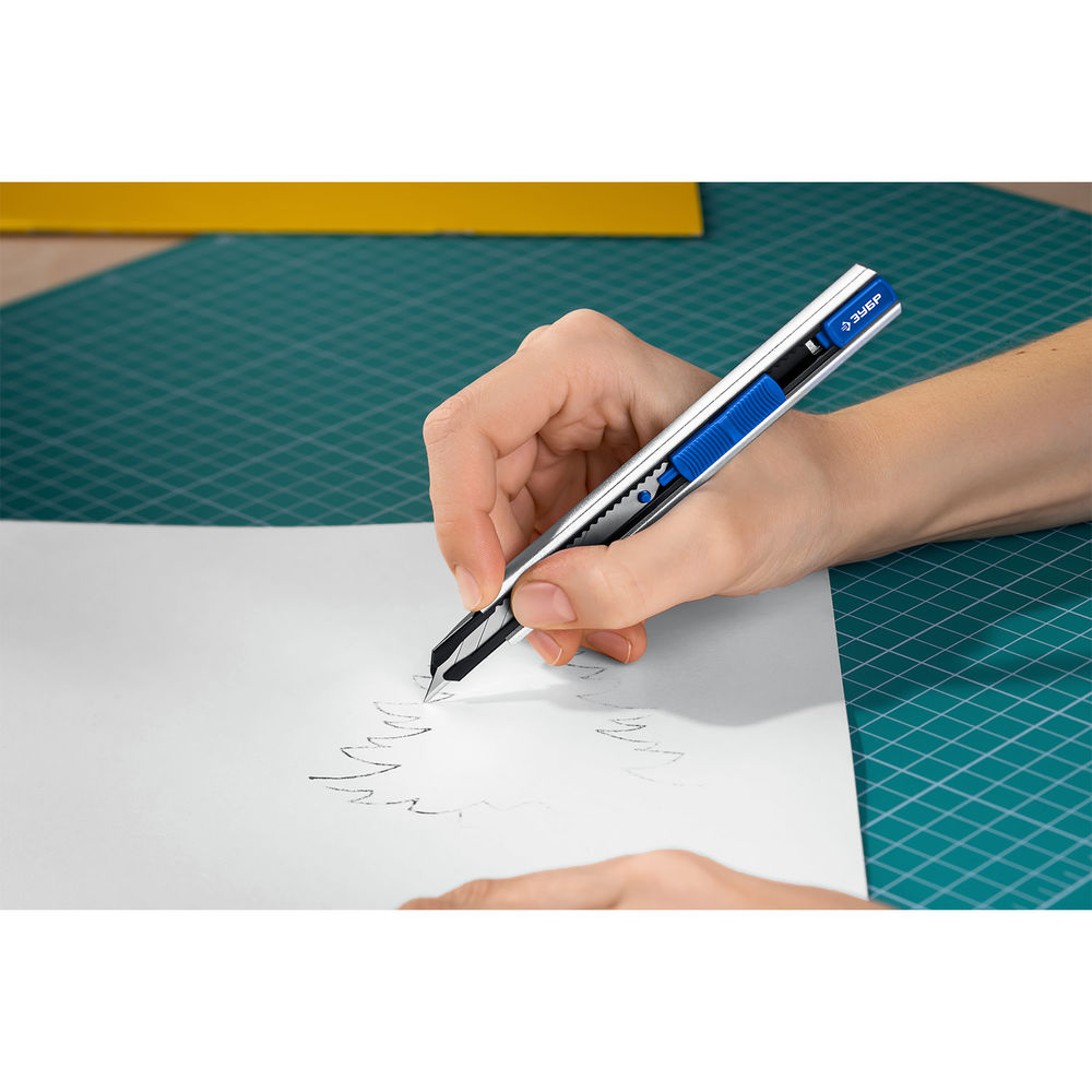 Металлический нож с автостопом 9 мм Профессионал ЗУБР ПРО-9А 09152