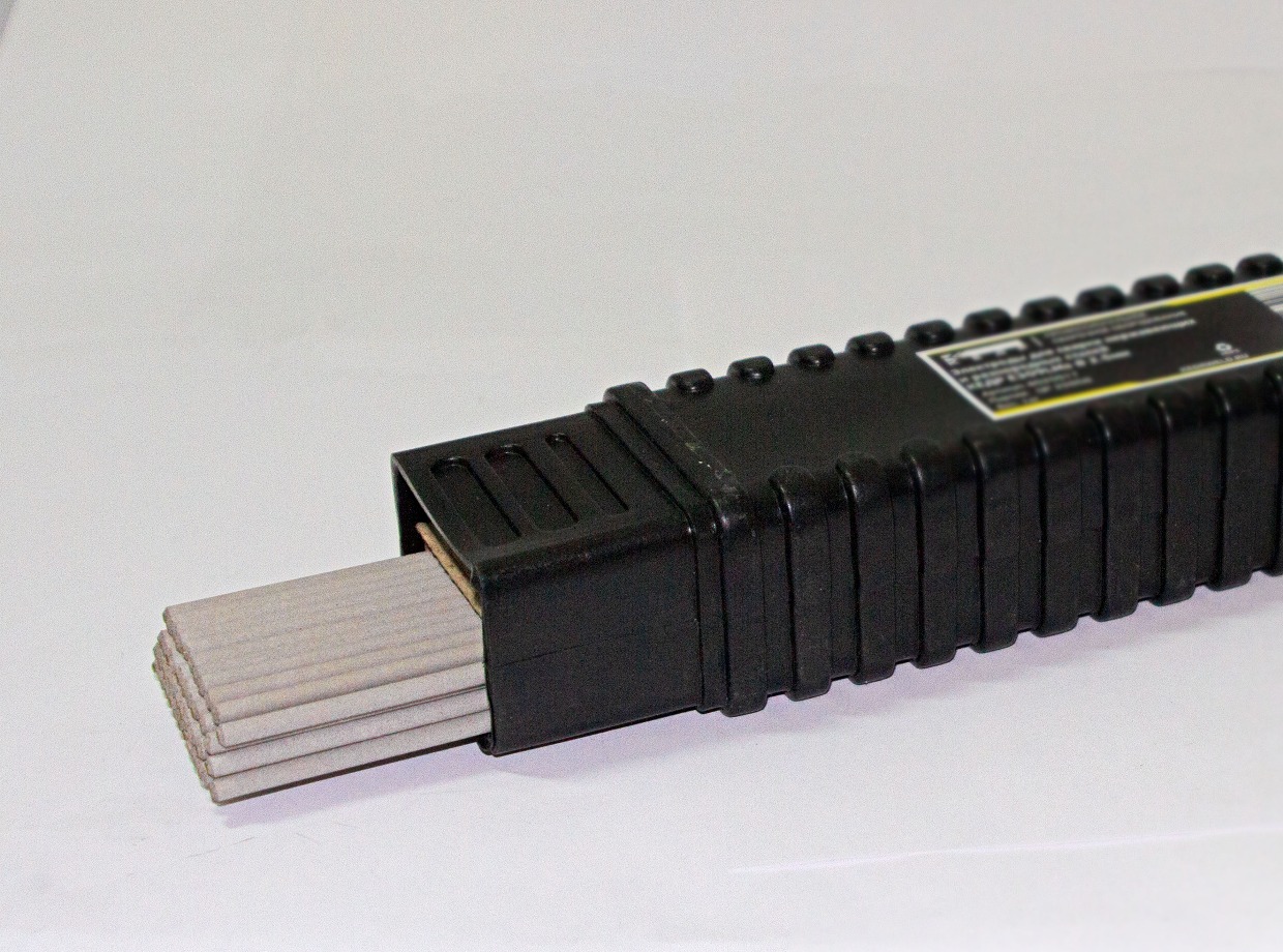 Электроды для сварки нержавеющих и разнородных сталей КЕДР E309LMo D 2,5мм (пачка 1кг)