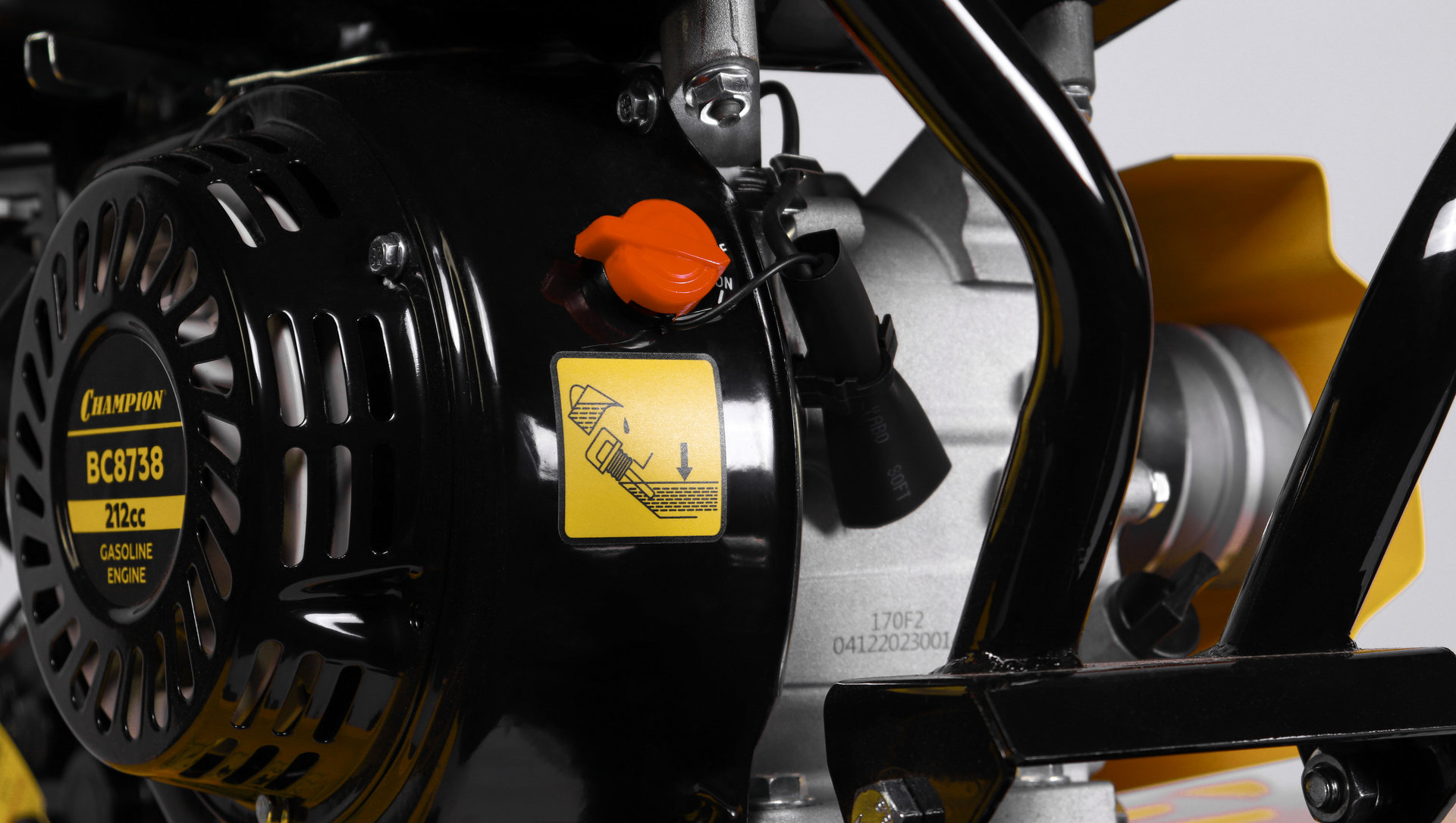 Мотоблок Champion BC8738 (7лс 3F/1R 81см 35см 6л 84кг, колеса 19х7.00-8 шкив) (BC8738)