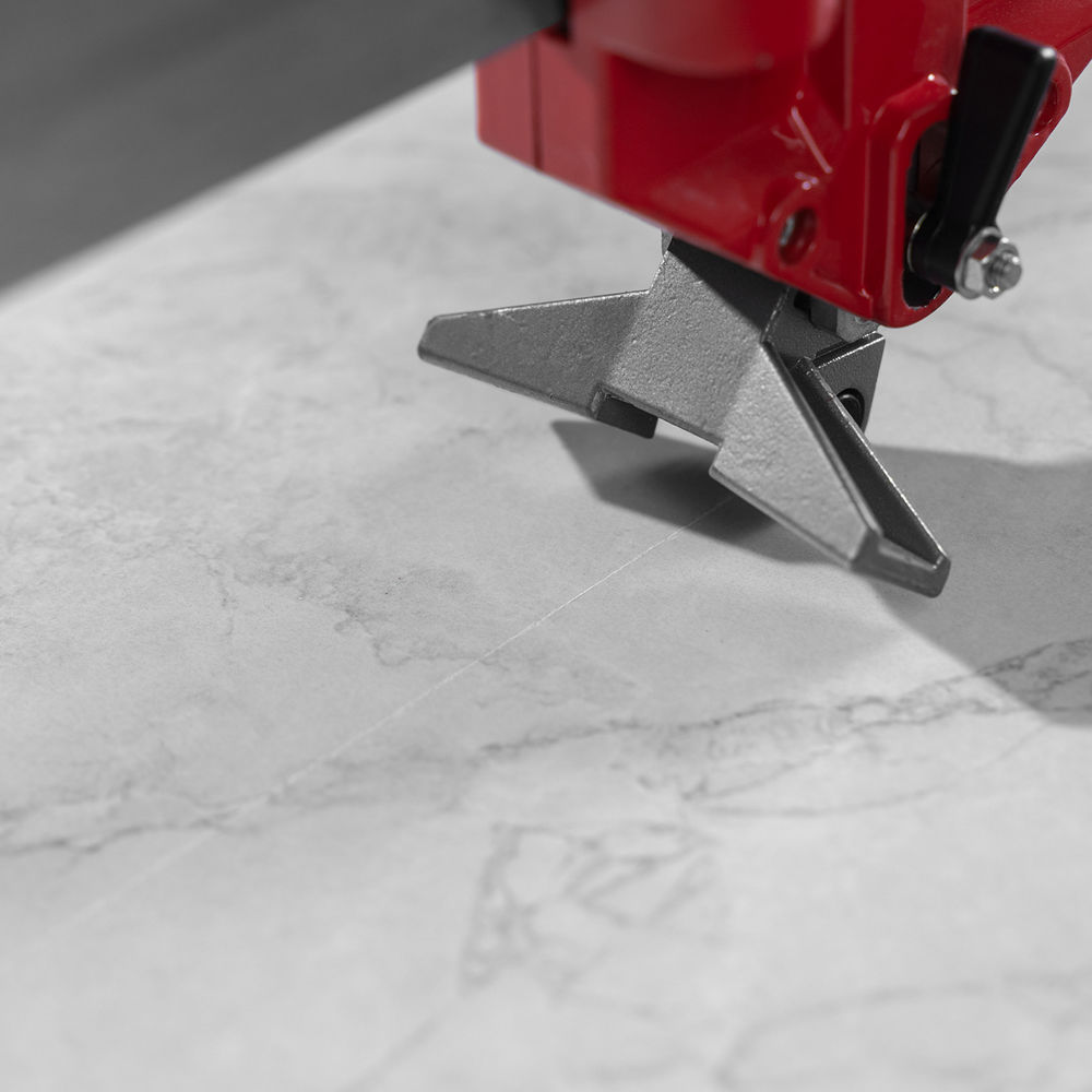 Плиткорез ручной монорельсовый 600 х 14 мм, ходовая каретка,9/4 рег. подшипников, литая станина// MTX (87591)