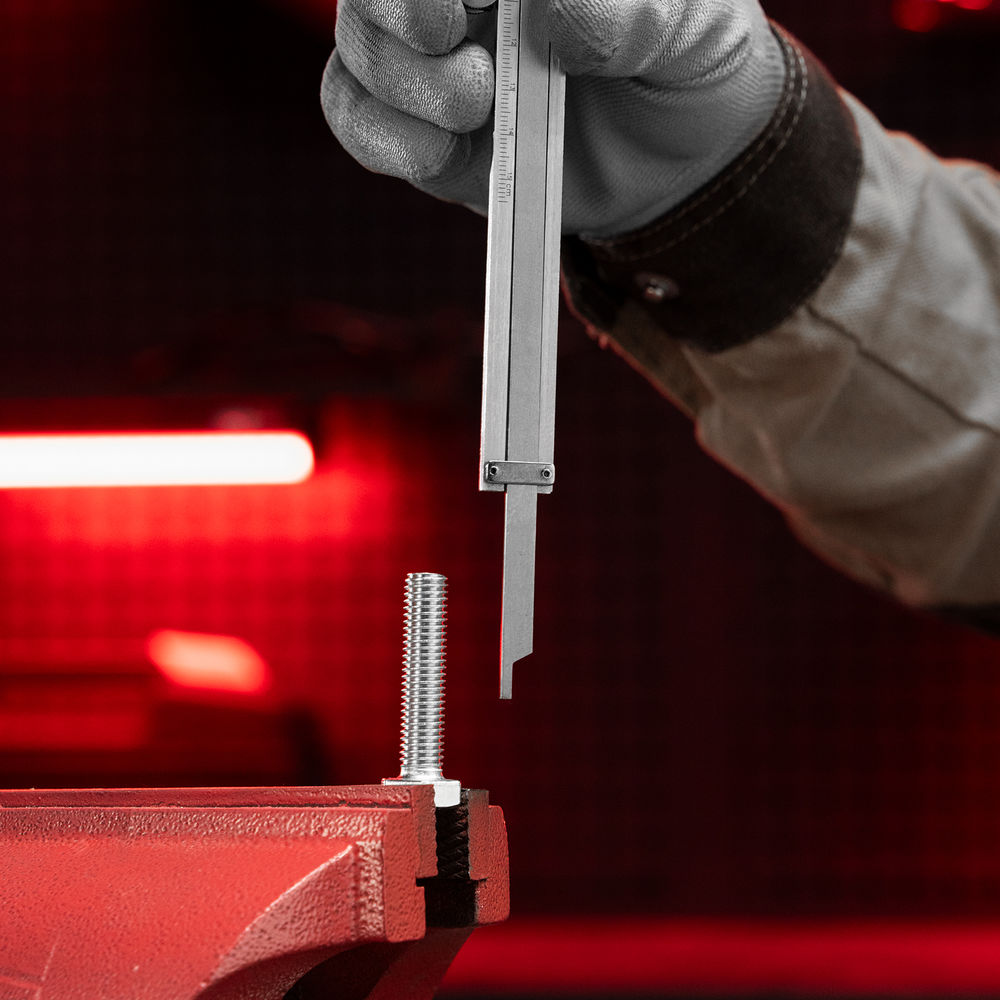 Штангенциркуль, 150 мм, стрелочный Matrix (31601)