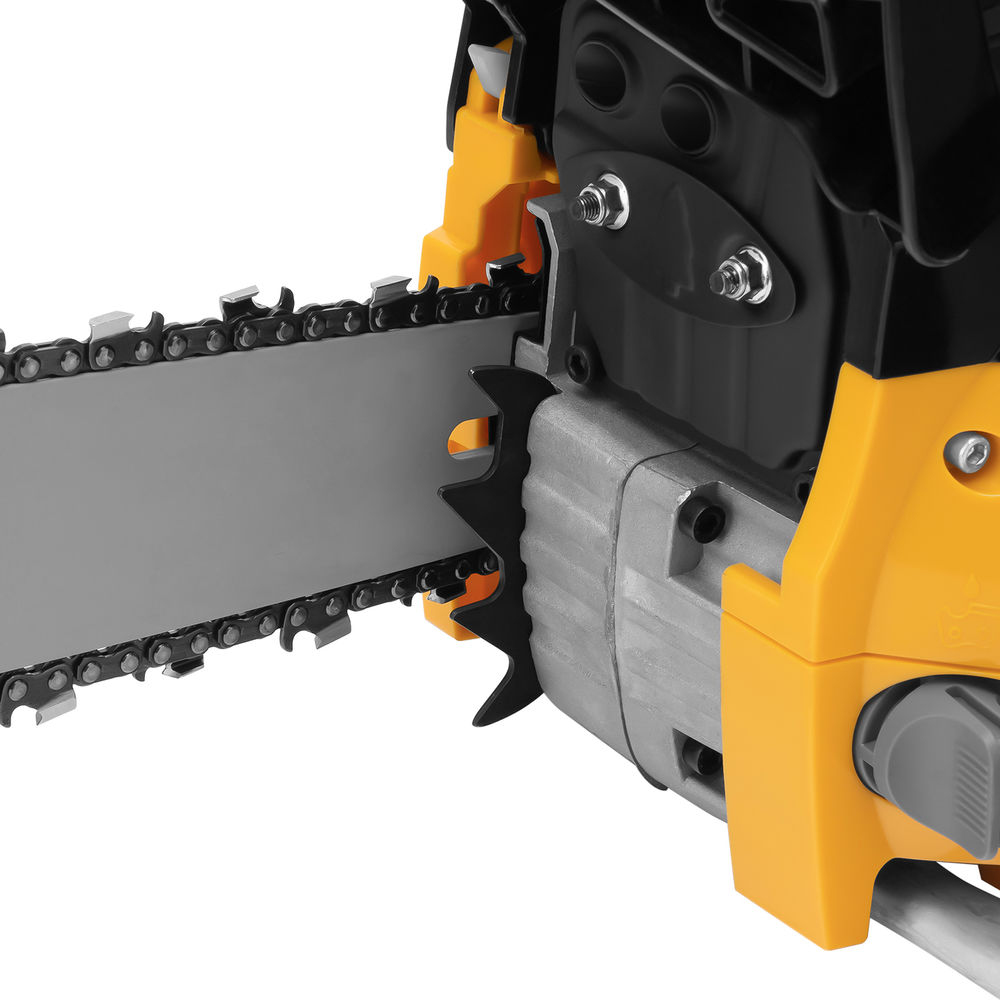 Пила цепная бензиновая DGS-5218, шина 45 см, 52 см3, 3.5 л.с, шаг 0.325, паз 1.5 мм, 72 звена Denzel (95233)