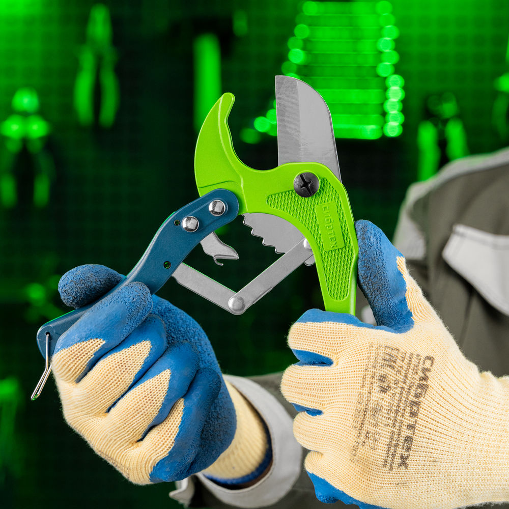 Ножницы для резки изделий из пластика, порошковое покрытие, D до 42 мм Сибртех (78404)