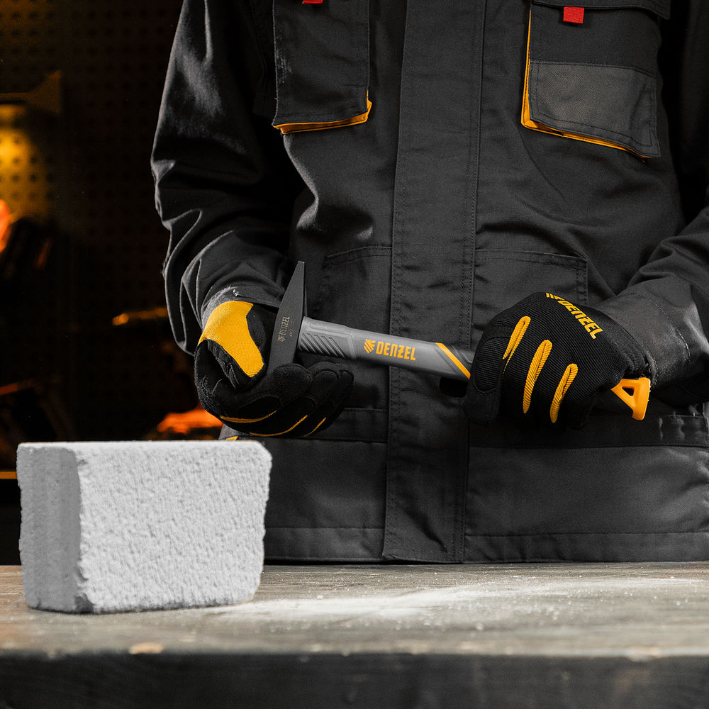 Молоток слесарный, 200 г, кованый, фибергласовая рукоятка c TPR покрытием Denzel (10482)