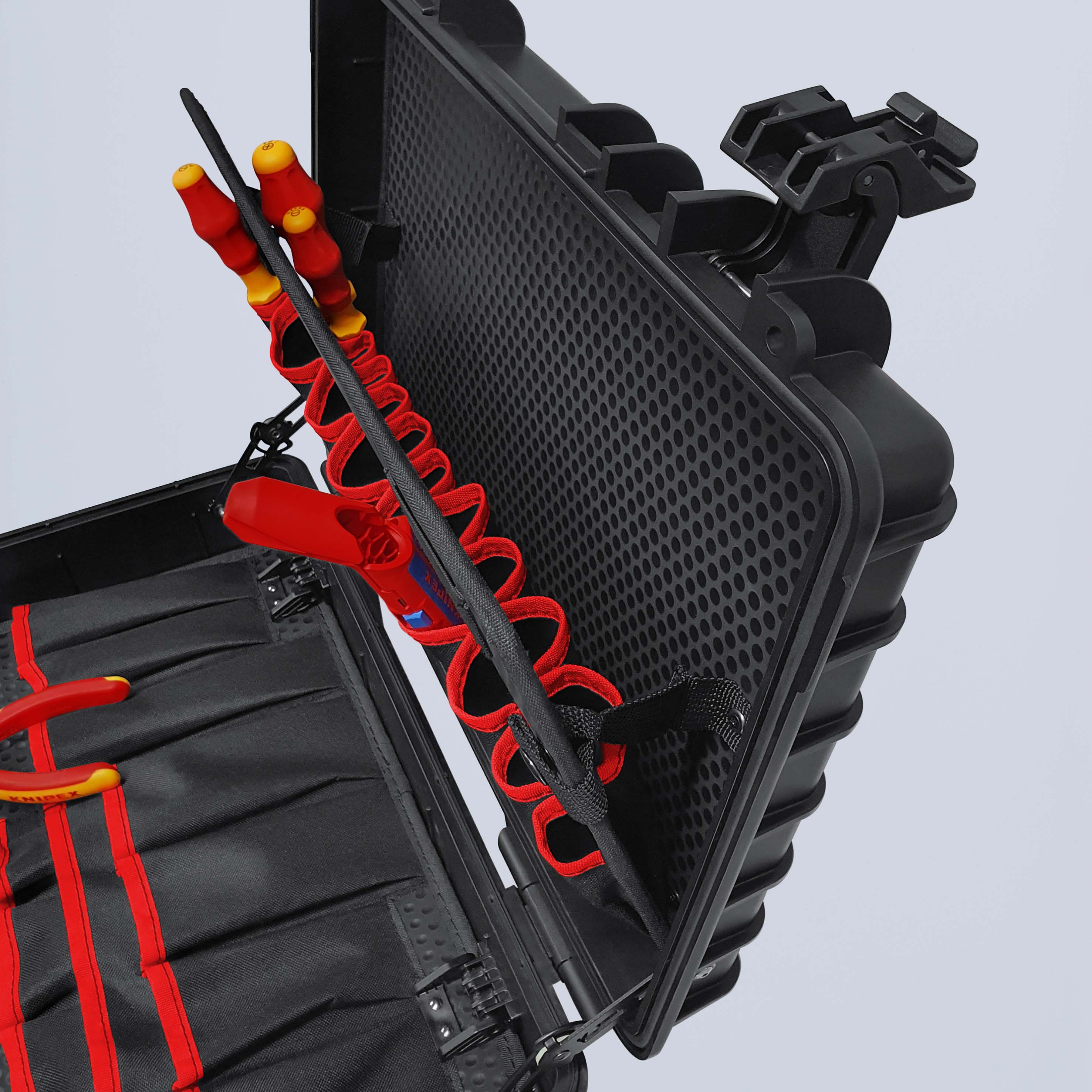 Чемодан инструментальный для электрики 24 пр. Start Electric Robust23 KN-002134HLS2