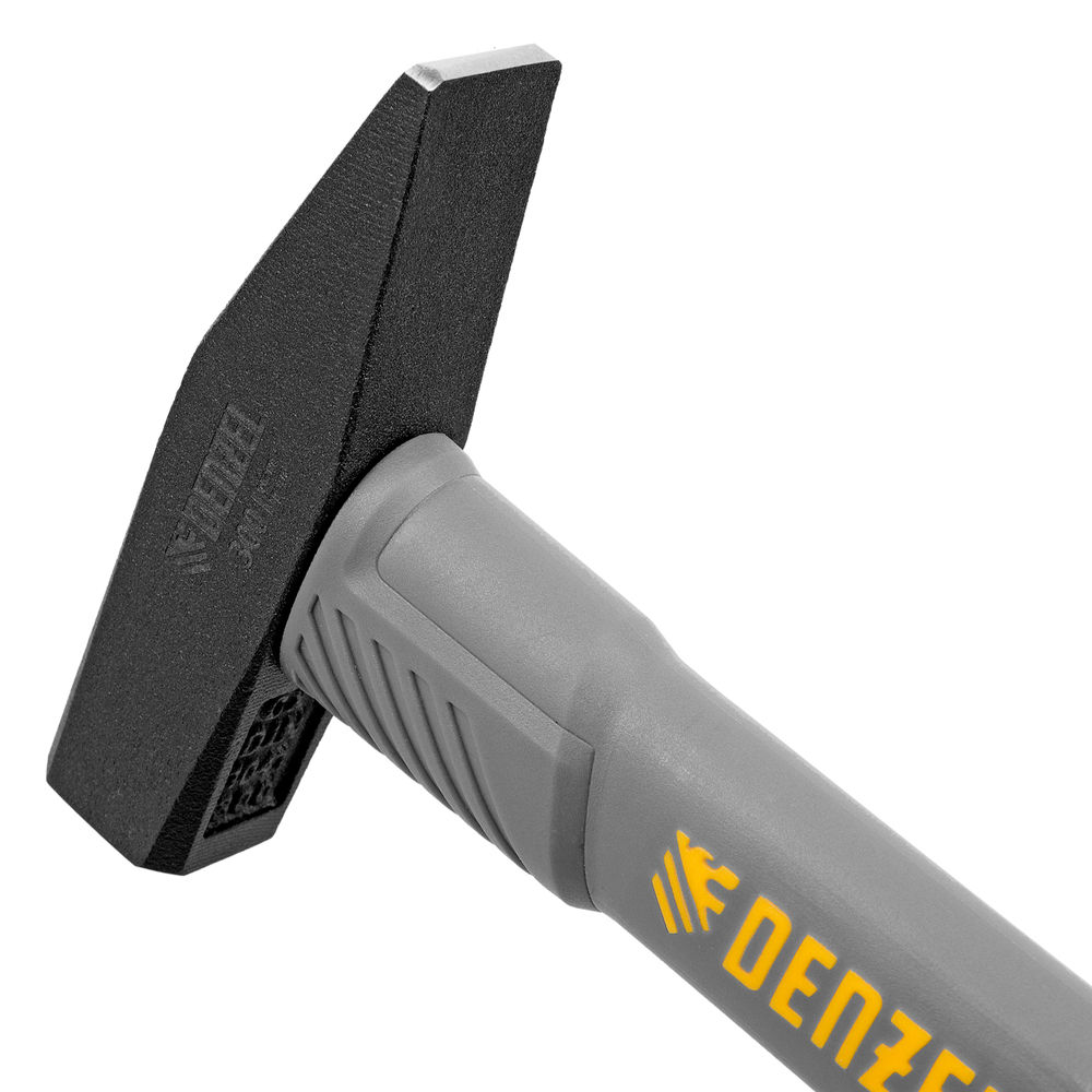 Молоток слесарный, 300 г, кованый, фибергласовая рукоятка c TPR покрытием Denzel (10483)