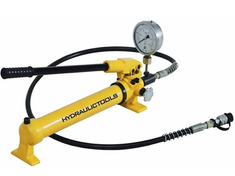 Насос гидравлический односторонний TOR HHB-700B 3,2 л (ручной) (1004827)