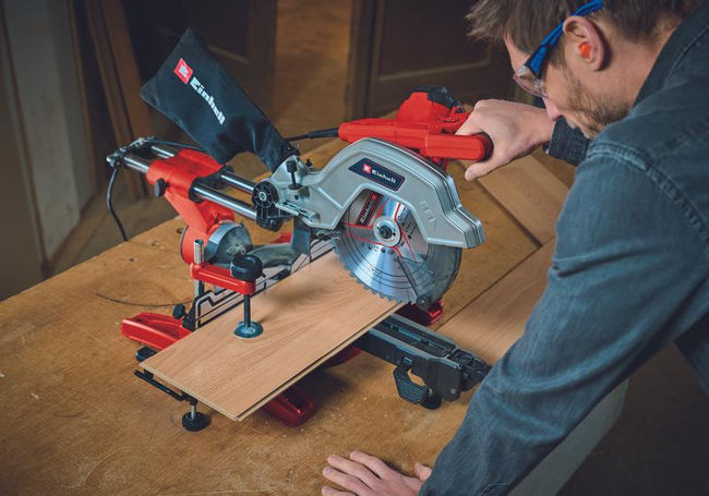 Пила торцовочная Einhell TE-SM 10 L Dual, 2100вт,254х30мм,пропил 305х85мм,лазер (4300877)