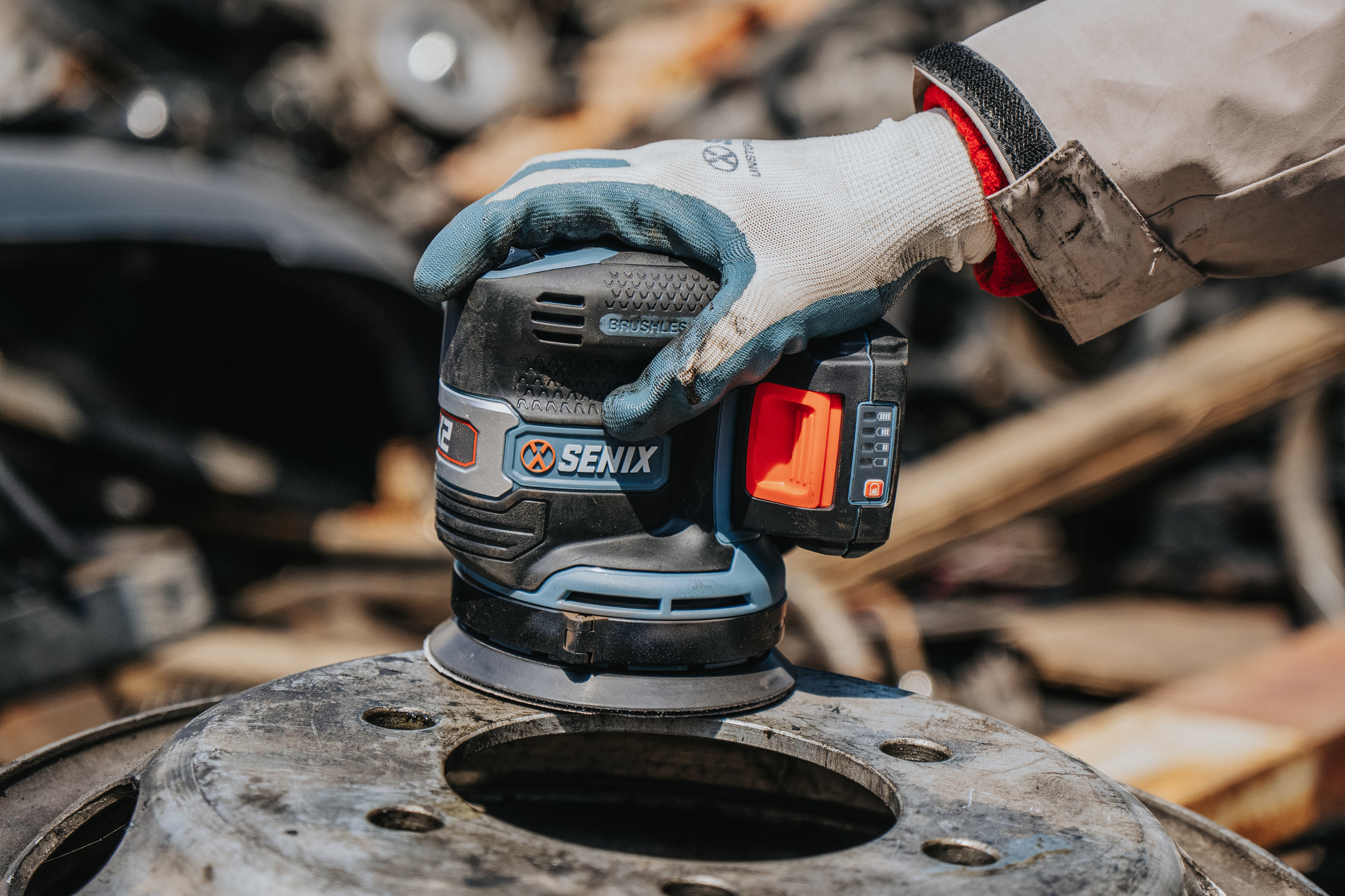 Орбитальная (эксцентриковая) шлифмашина, бесщ.дв., 125 мм, с 1 АКБ, 1 ЗУ X2 20В