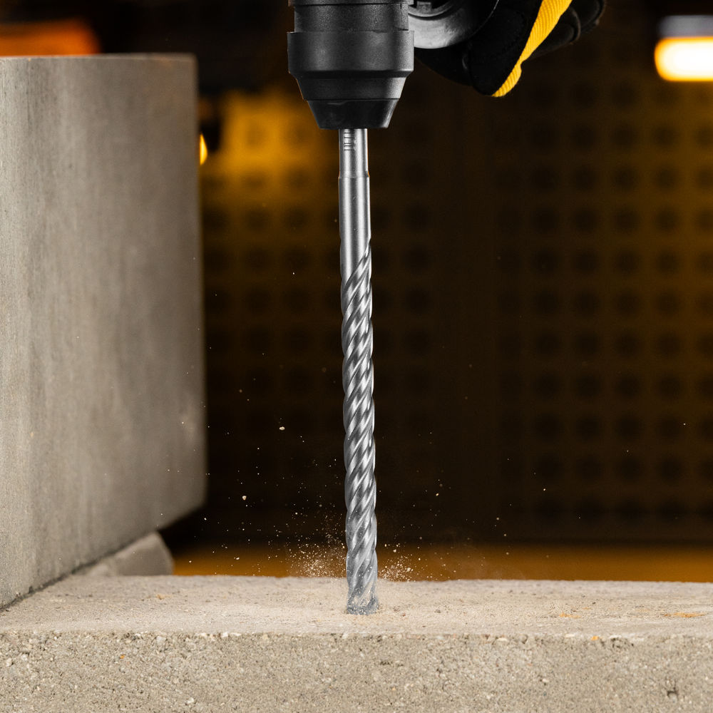 Бур по бетону, цельная крестовая пластина, 12x215 мм, SDS PLUS Denzel (705316)