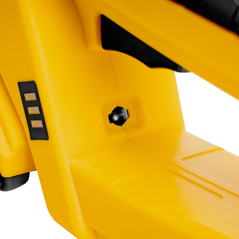 Ножницы-кусторез аккумуляторные GS-7, Li-Ion, 7,2 В Denzel (59428)