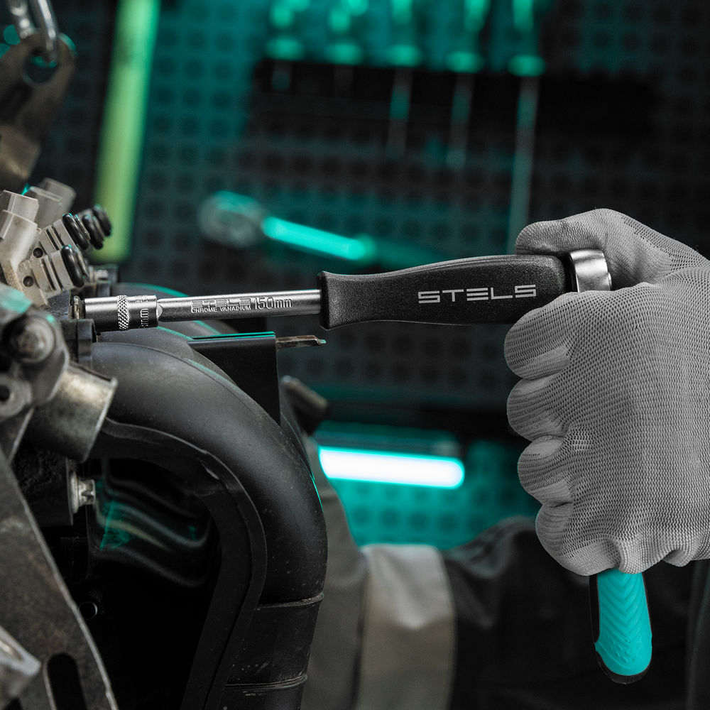 Набор торцевых головок с трещоткой, 1/4, 18 предметов Stels