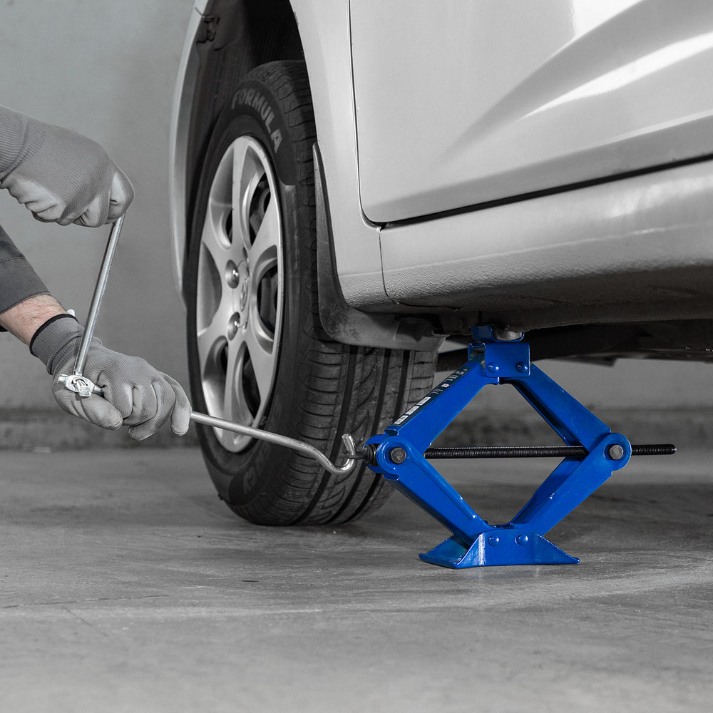 Ромбовый домкрат, 1.5 т, 110-360 мм Stels (50388)