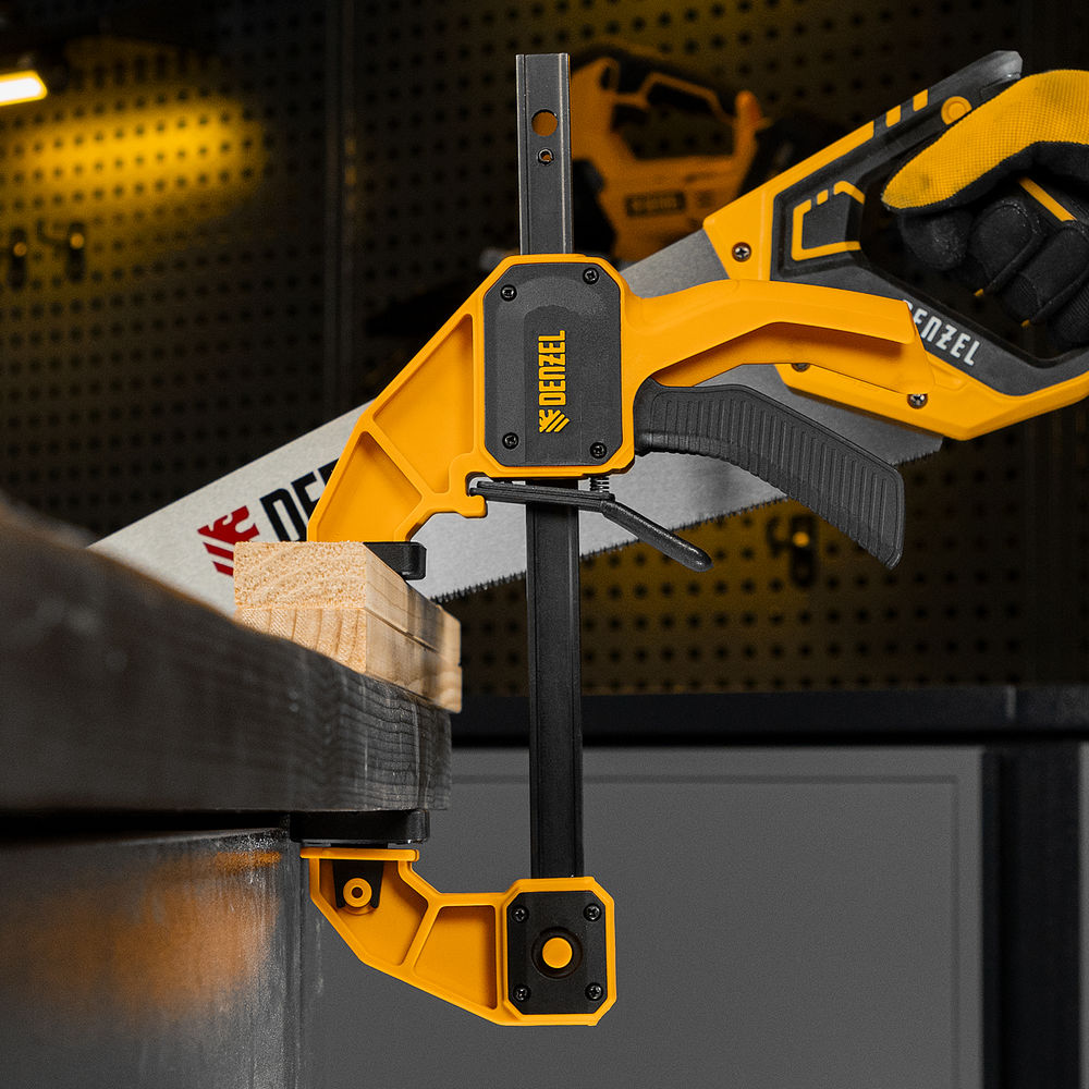 Струбцина F-образная, быстрозажимная, 150 х 80 мм, усиленный нейлоновый корпус Denzel (20505)