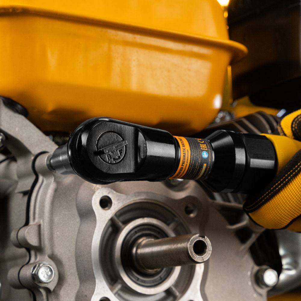 Усиленная пневмотрещотка RP100, 1/2, 160 об/мин, 100 Нм Denzel