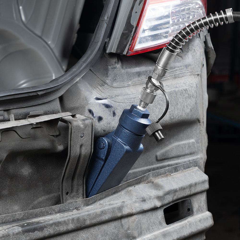 Растяжка гидравлическая, 4 т, набор из 17 предметов, 7 сменных насадок, в металлическом кейсе Stels (51352)