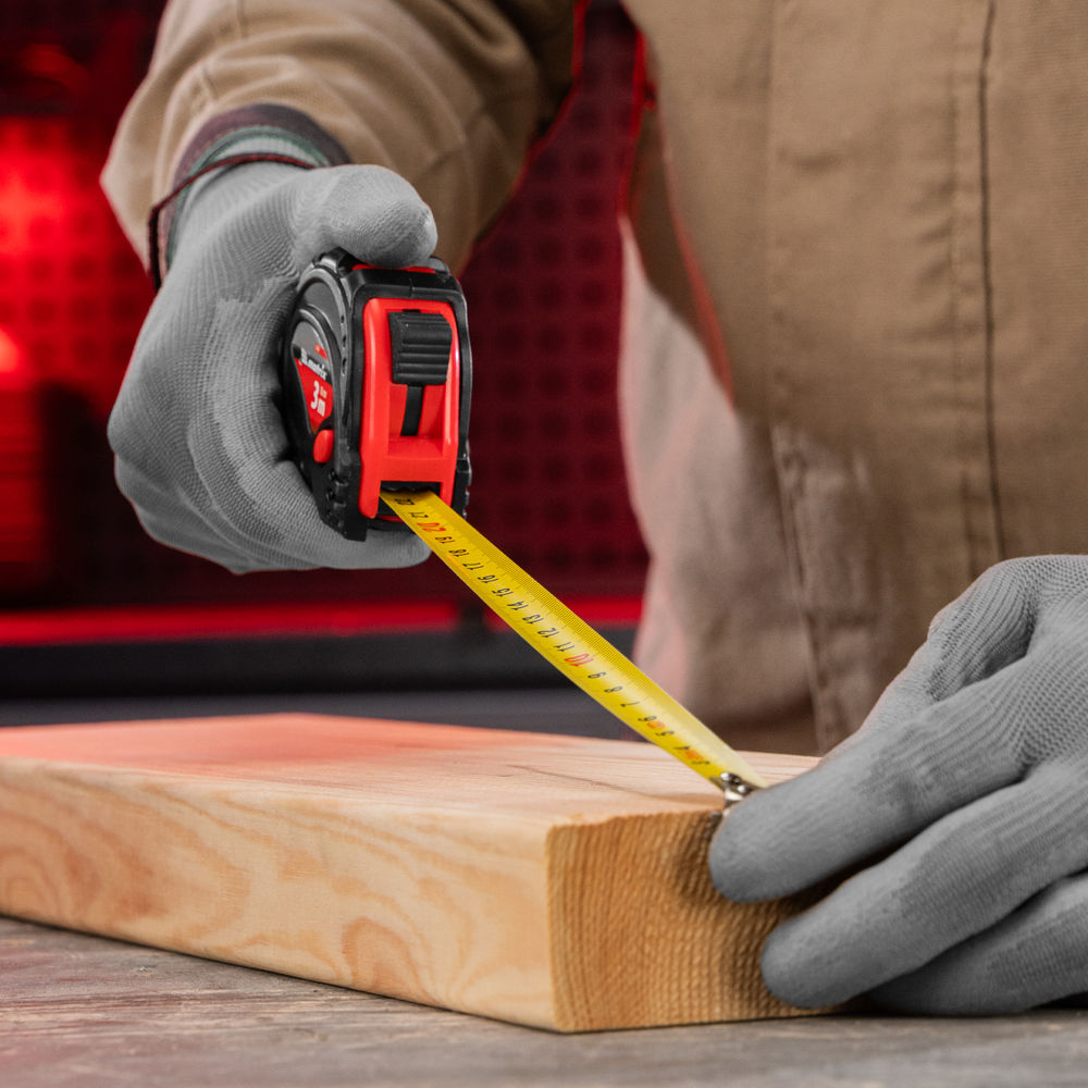 Рулетка Status Magnet 3 fixations,3 м х 16 мм,обрезиненный корпус,зацеп с магнитом Matrix