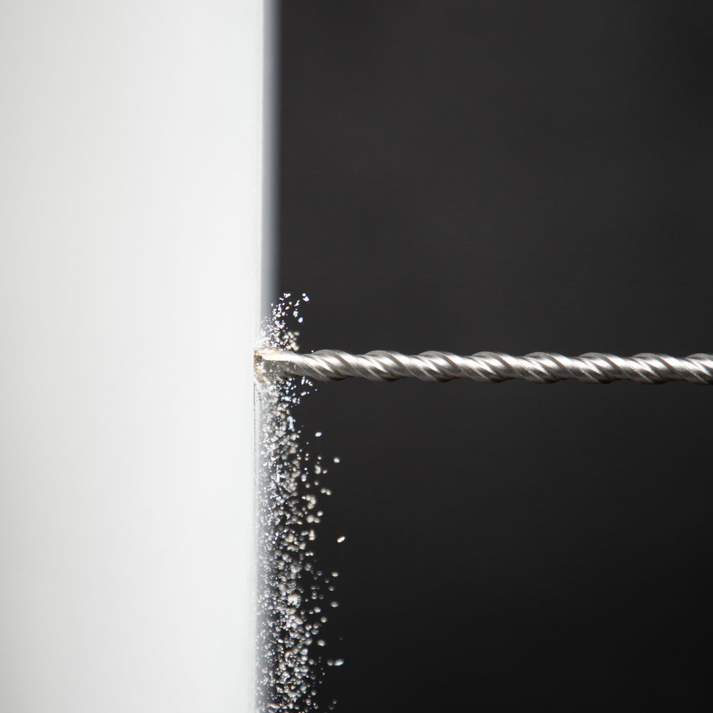 Бур по бетону, двойная спираль, три пылеотводящие кромки, 6 x 210 мм DENZEL (705007)