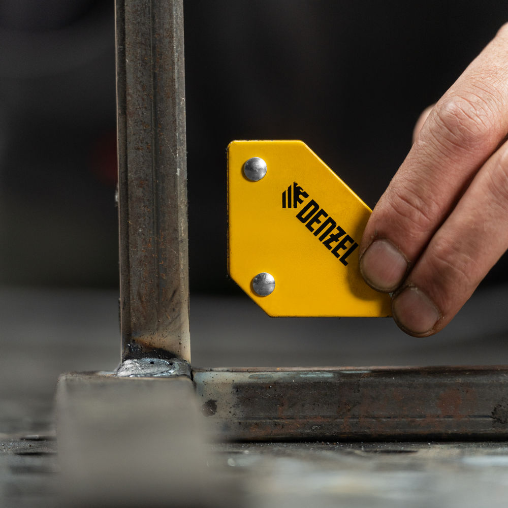 Набор из 2 магнитных сварочных фиксаторов и магнитной клеммы масса Denzel (97557)