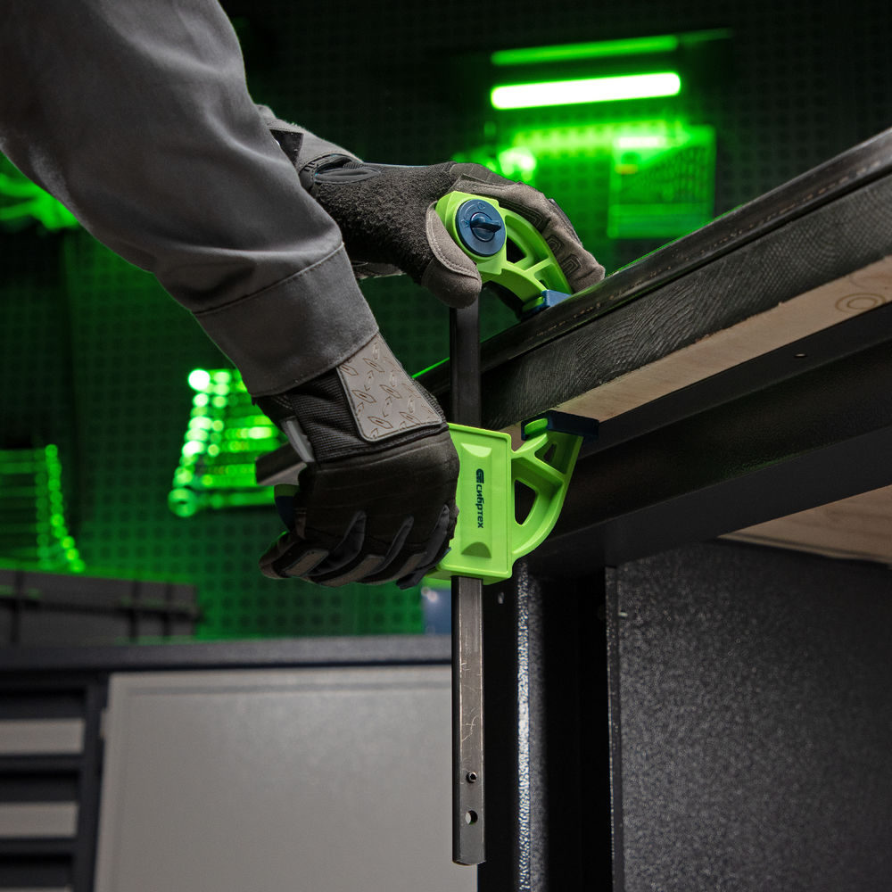 Струбцина F-образная, быстрозажимная, 150 х 70 х 360 мм, пластиковый корпус, фиксатор, двухкомпонентная рукоятка Сибртех (20563)