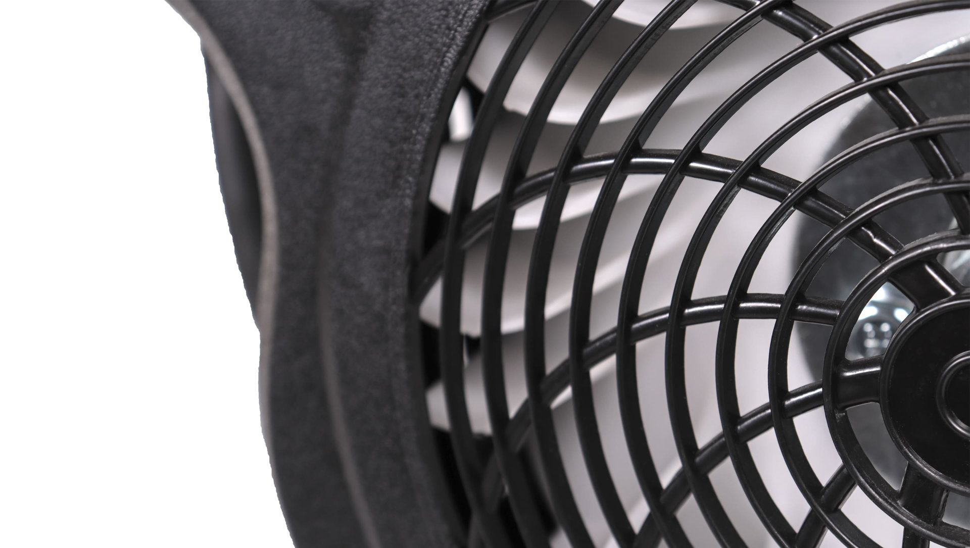 Двигатель 21лс/15,5кВт 678см? 25мм 48кг шпонка эл.стартер выход 12В/300Вт CHAMPION G680HKE