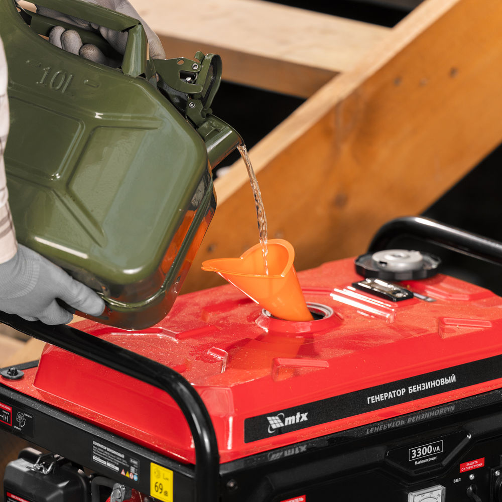 Генератор бензиновый RS-4000E, 3,3 кВт, 230В, электростартер MTX (946125)