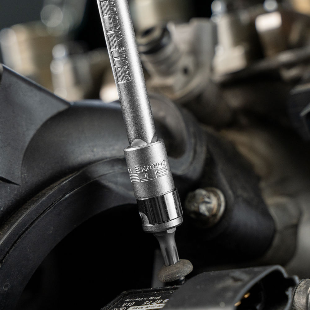 Набор инструментов, 1/2, 1/4, CrV, 12 гранные головки, пластиковый кейс, 76 предметов Stels