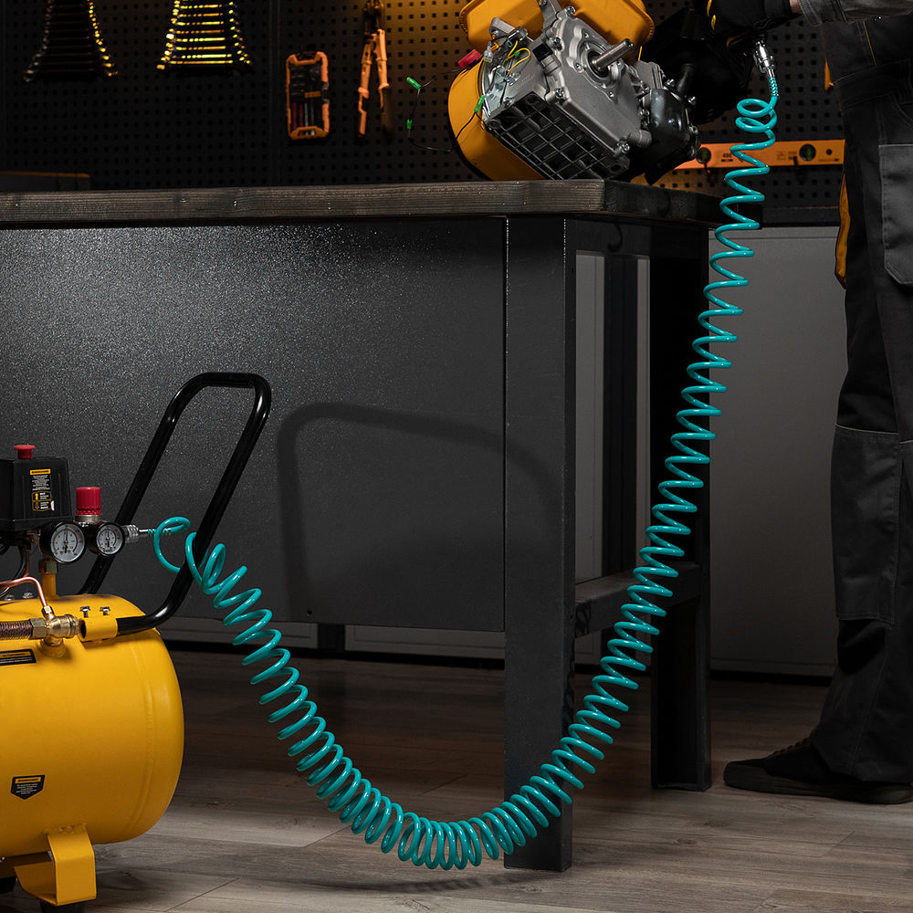 Полиуретановый спиральный шланг профессиональный BASF, 10 м, с быстросъемными соединениями Stels (57007)