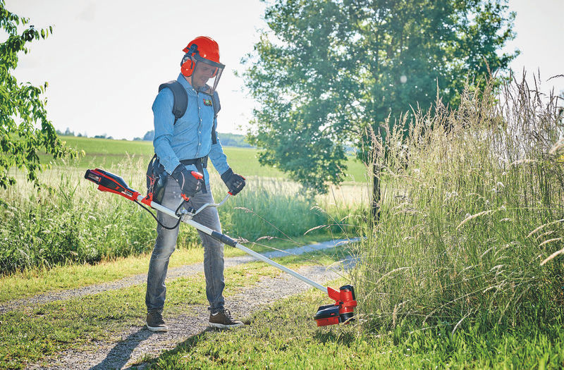 Коса аккумуляторная Einhell PXC AGILLO 18/200, 18В,нож+леска,вел.рукоятка,без АКК и ЗУ (3411310)