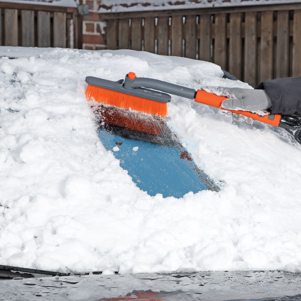 Щетка-сметка для снега со скребком, поворотная голова, 510 мм Stels (55305)