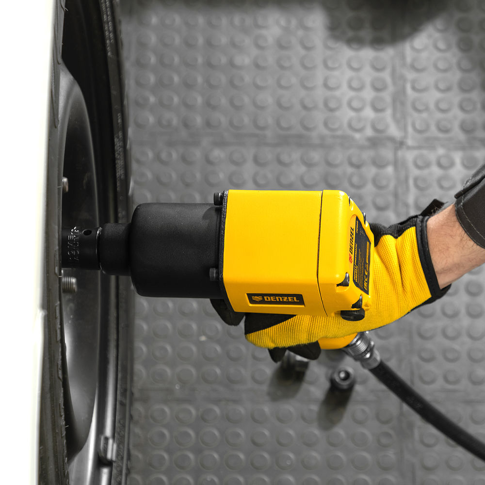 Ударный пневмогайковерт IW860+набор головок, 1/2, 7000 об/мин, 868 Нм Denzel (57473)
