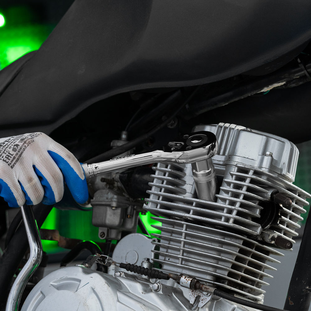 Ключ-трещотка 1/2, 45 зубьев, цельнометаллический, с быстрым сбросом, CrV, хром Сибртех