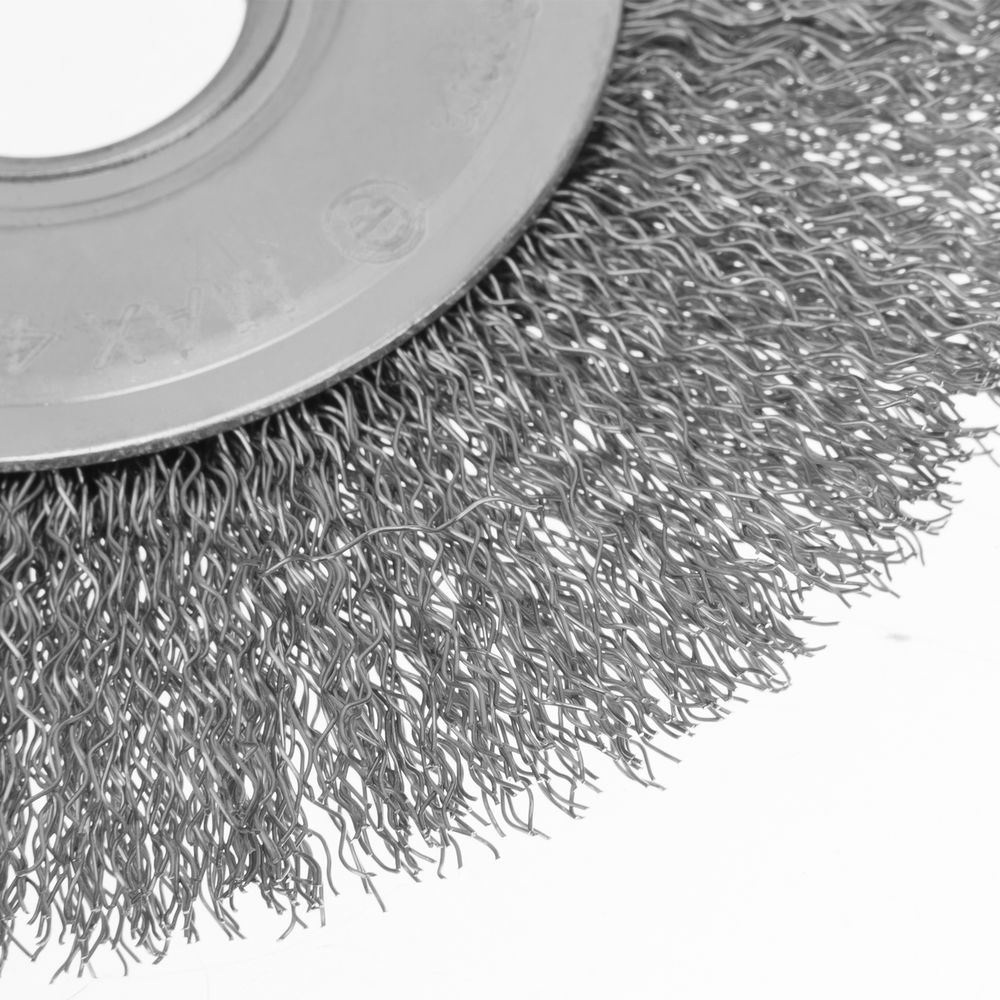 Щетка для УШМ, 125 мм, Плоская, витая нержавеющая проволока 0.3 мм, посадка 22.2 мм Denzel (746563)