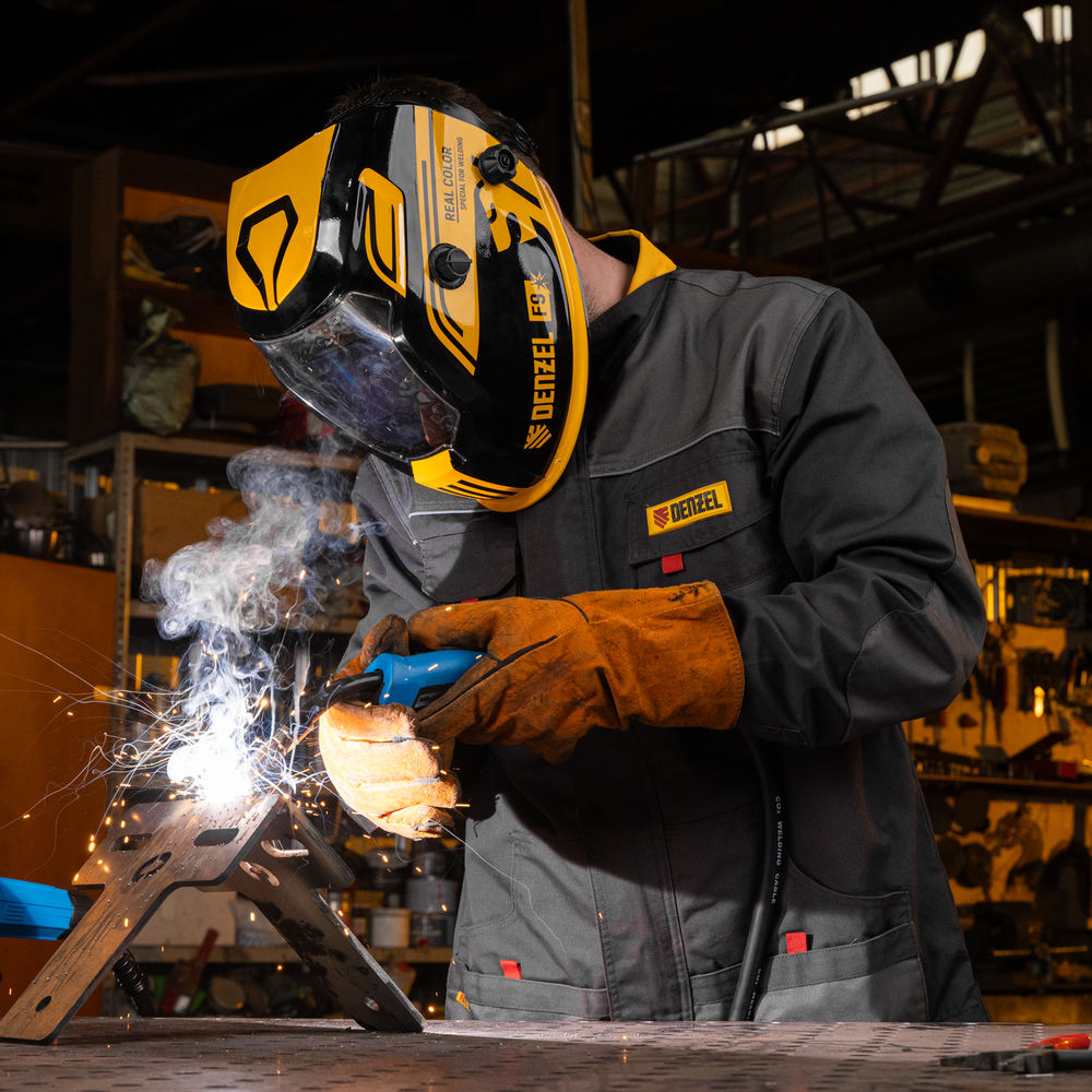 Щиток защитный лицевой (маска сварщика) F9, см. окно 100x60, Real Color, DIN 4-8/9-13// Denzel (89718)