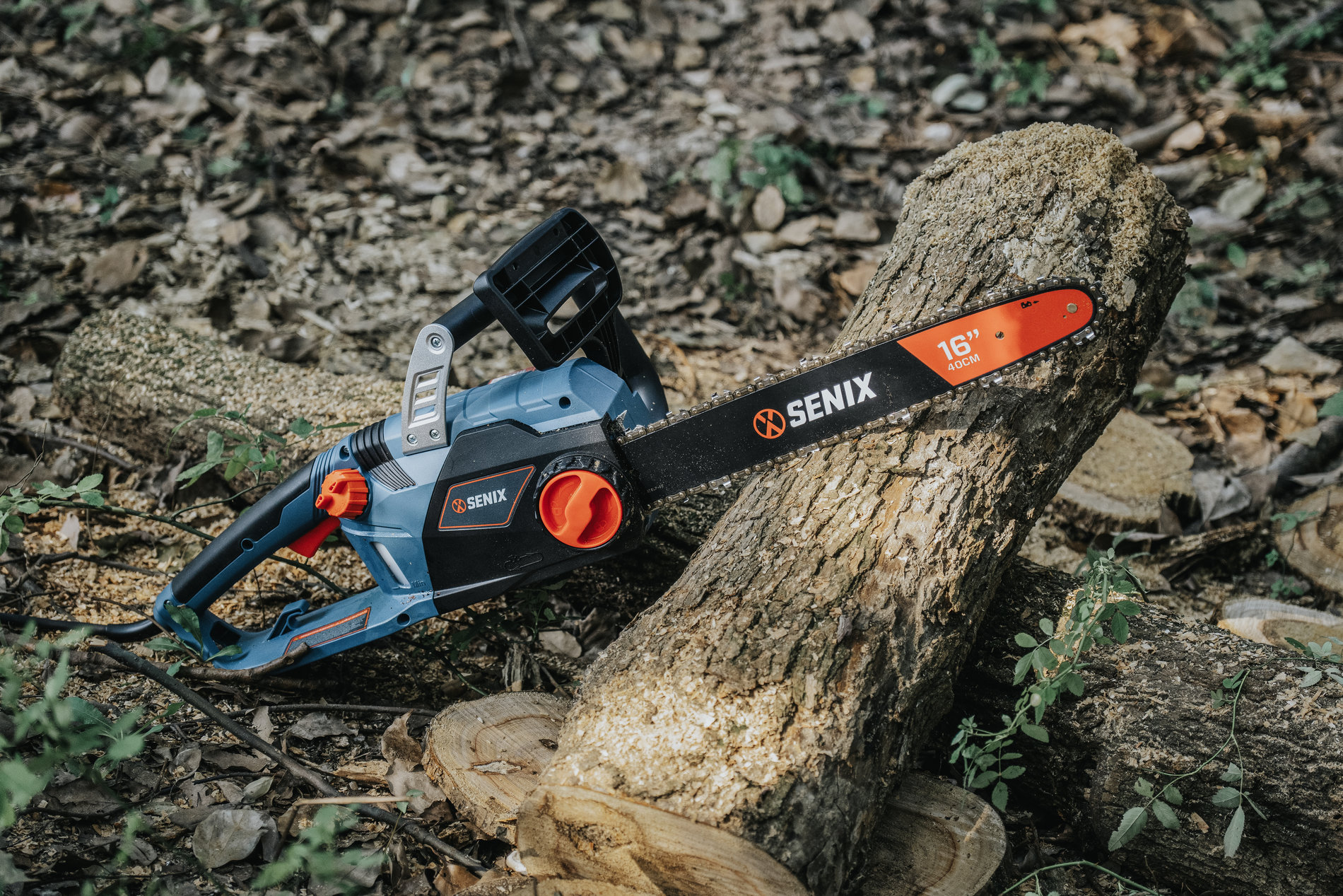 Электрическая цепная поперечное исполнение пила 2200Вт, 40 (16)