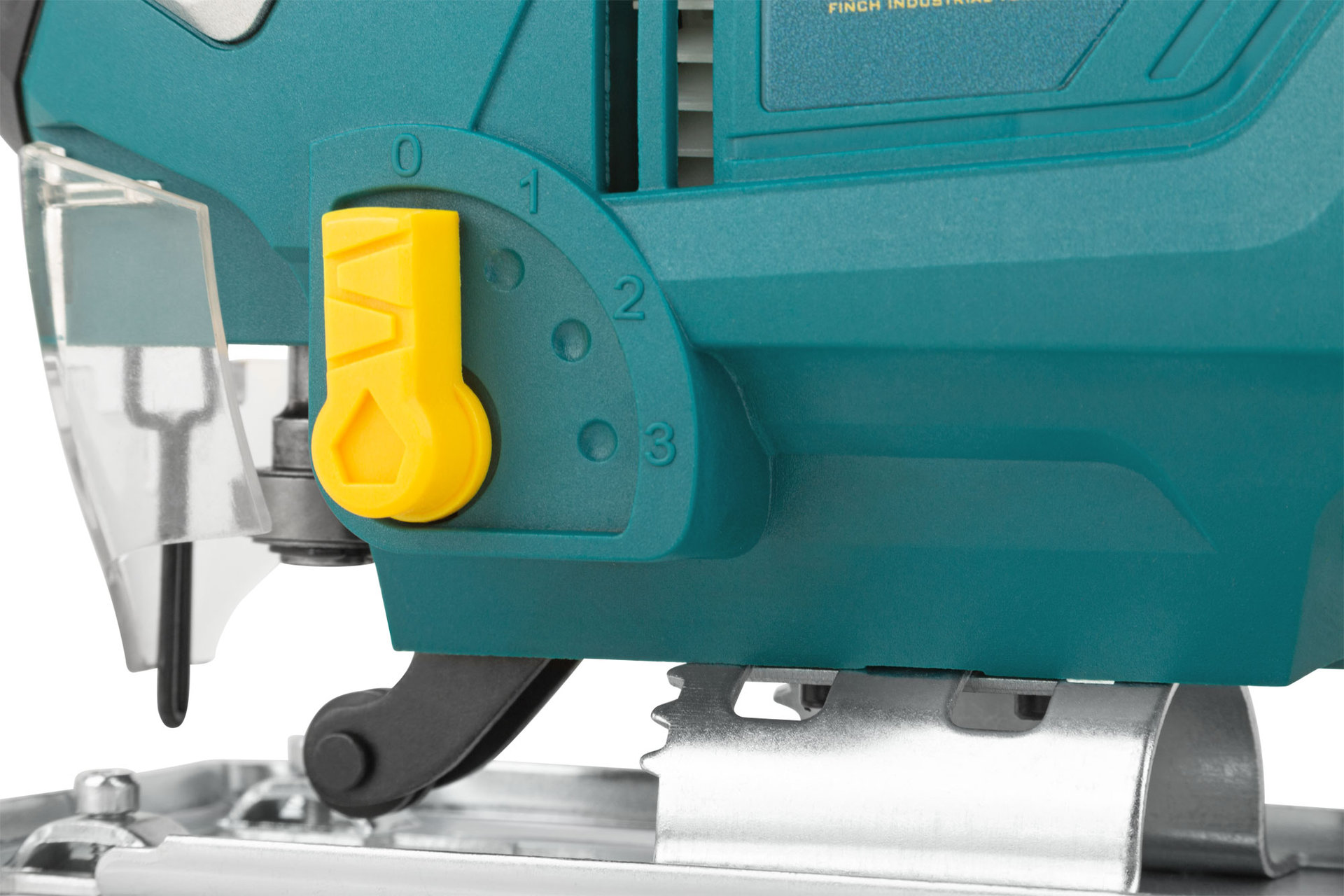 Лобзик 710 Вт; 0-3000 ход/мин; БзП; маятник; 80 мм; 2,1 кг; рез. накл.; коробка (80352)