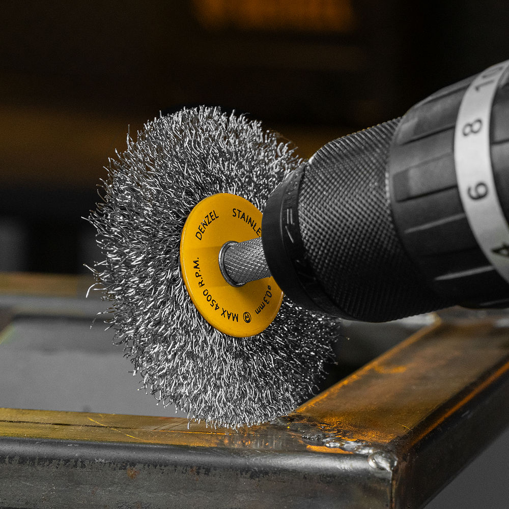 Набор щеток для дрели, 5 Плоских 25-38-50-63-75 мм, шпилька, нерж. вит. проволока Denzel (74495)