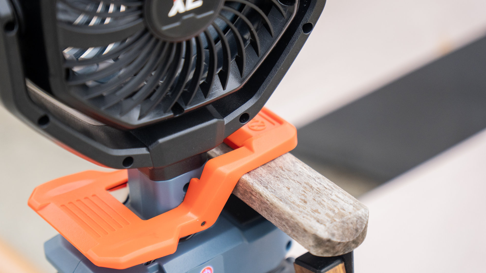 Вентилятор аккумуляторный, без АКБ и ЗУ X2 20В