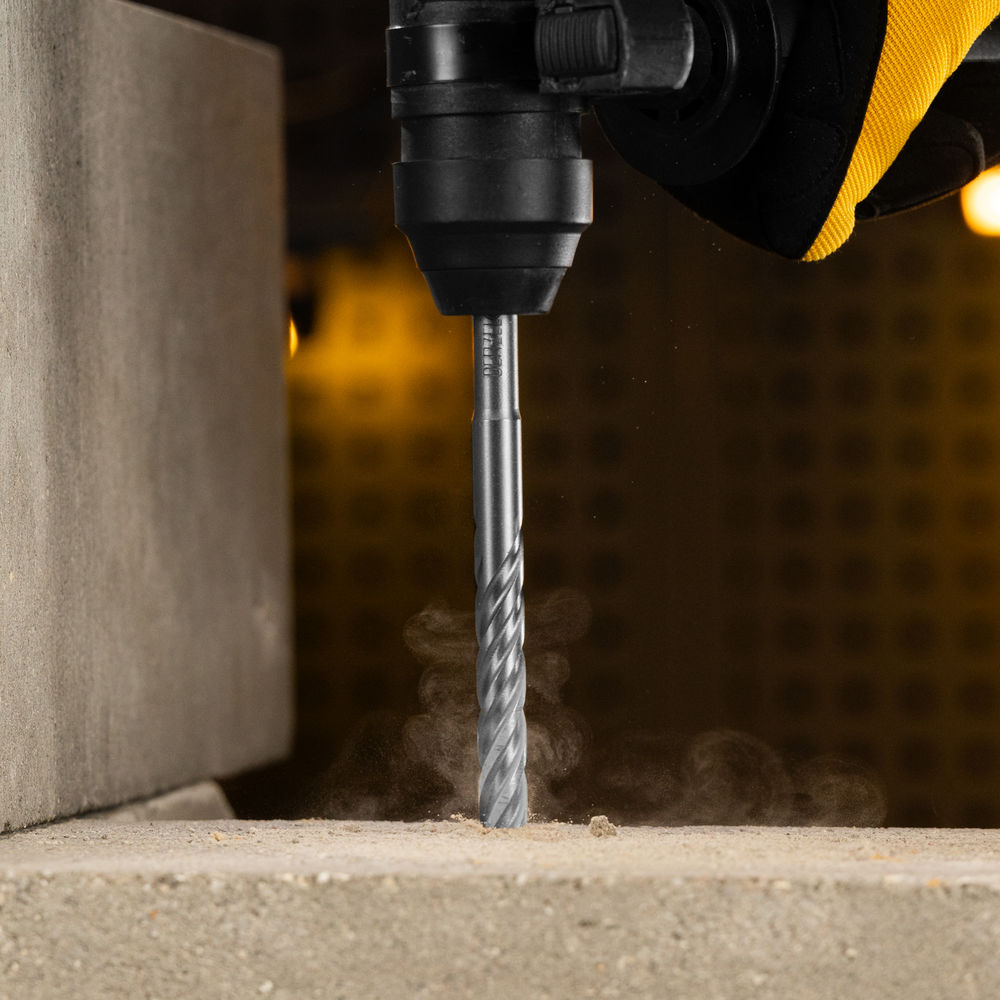 Бур по бетону, цельная крестовая пластина, 12x165 мм, SDS PLUS Denzel (705315)