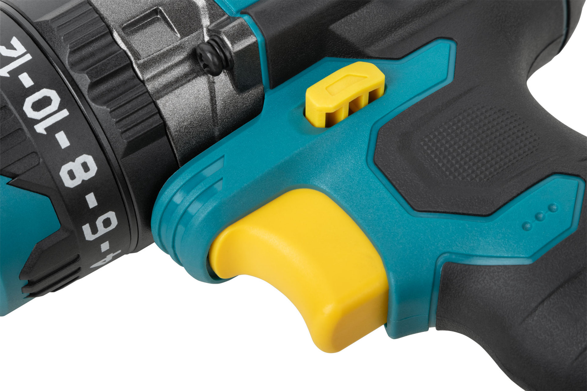 Дрель-Шуруповерт Акк. Бесщеточная; 20,0 В; 0-500/2000 об/мин; 100 Нм; Li-Ion 4,0 Ач; 2 ч.; рез. накл.; кейс (79904)