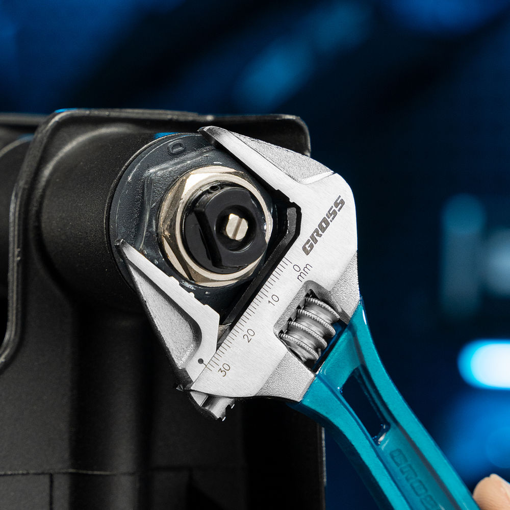 Ключ разводной 200 мм, CrV, облегченный Gross