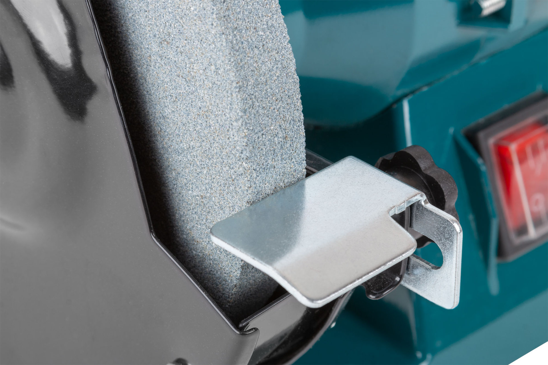 Станок заточной 200 Вт; 2950 об/мин; круги 150/12,7 мм; 16 мм ; 4,5 кг; коробка (80435)